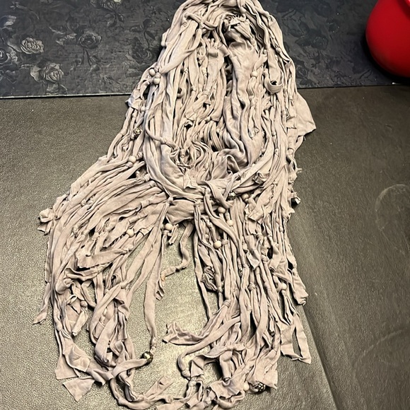 Tolani NWT Oblong Scarf - Picture 8 of 14